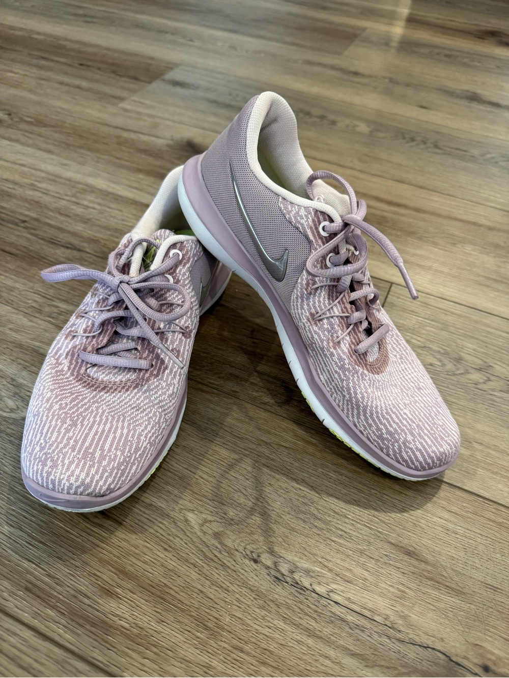 Women's Nike Flex Supreme TR 6 training shoes